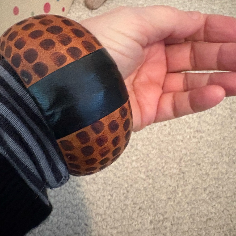 Brown And Black Patterned Leather Bangle From Ita… - image 8